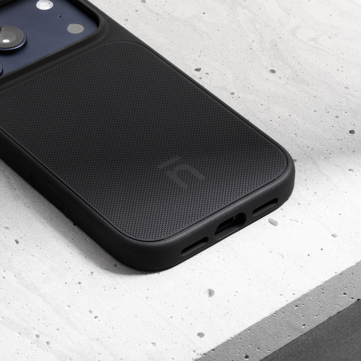 Handyhülle für iPhone 18 Pro Max, Native Union Neo Case MagSafe, Schwarz (3/7)