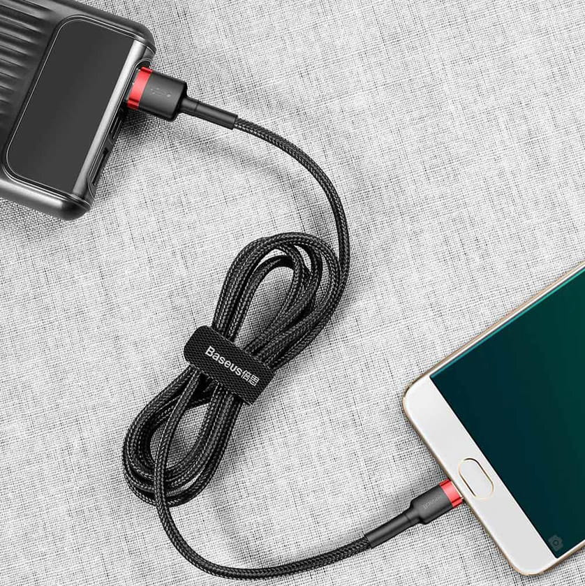 Kabel Baseus Cafule 2.4A USB-A für microUSB 1m, Schwarz-Rot