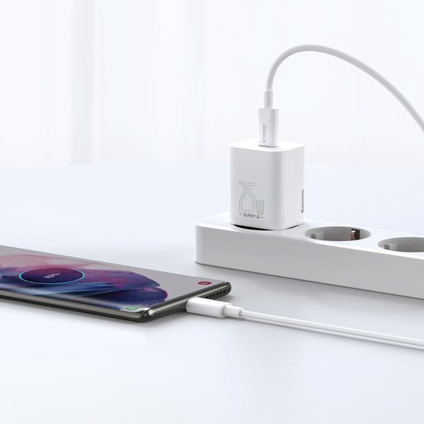 Schnell Ladegerät Baseus Super Si Quick Charger 1C USB-C 25W + Kabel, weiß