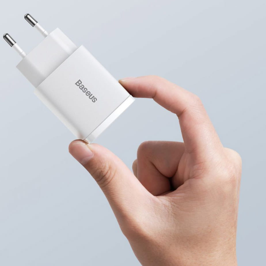 Wandladegerät Baseus Quick Charge 3.0, PD 20W USB-A, USB-C, Weiß