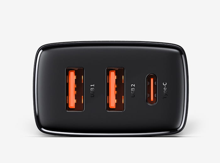 Wandladegerät Baseus Compact 2xUSB-A + USB-C QC 3.0 PD 30W 3A, Schwarz