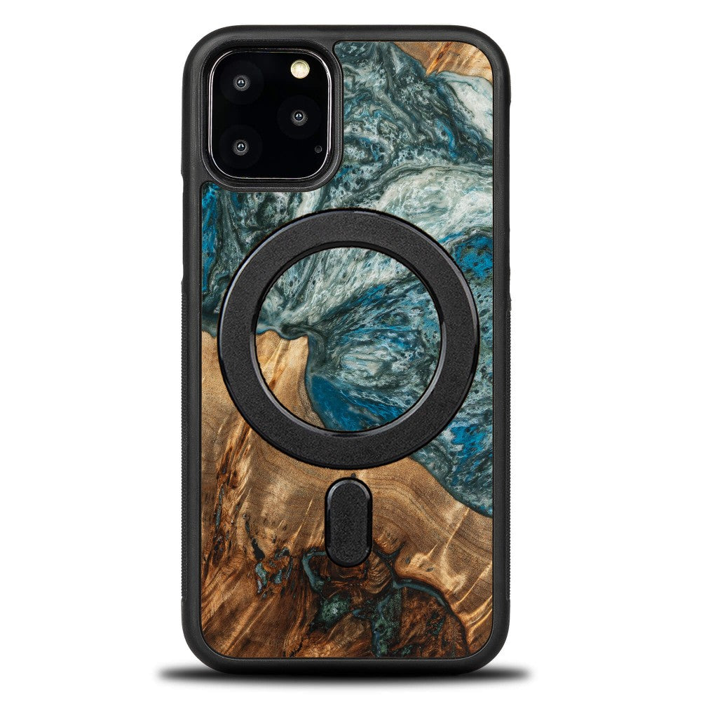 Holzhülle für iPhone 11 Pro, Bewood Unique Planets Erde für MagSafe