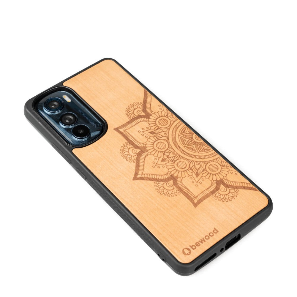 Holzhülle für Motorola Edge 30, Bewood Apfelbaum Mandala