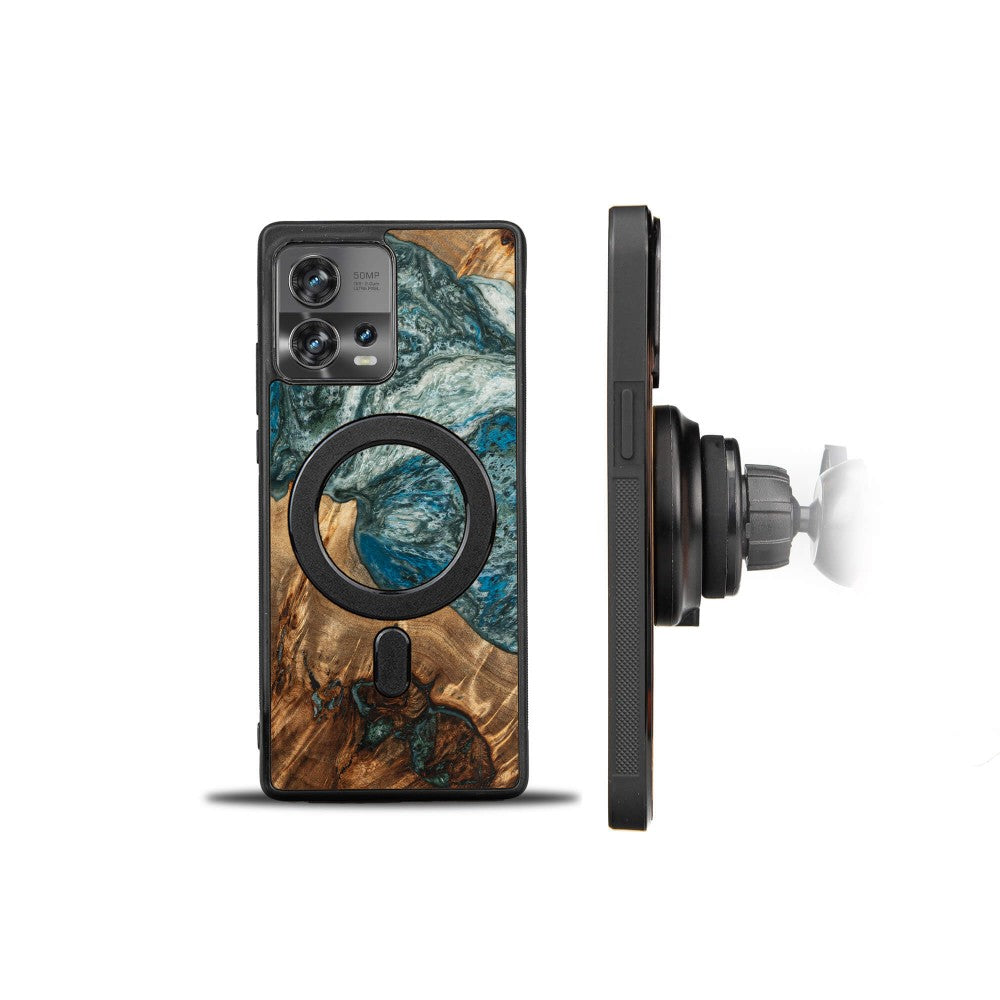 Holzhülle für Motorola Edge 30 Fusion, Bewood Unique Planets Erde