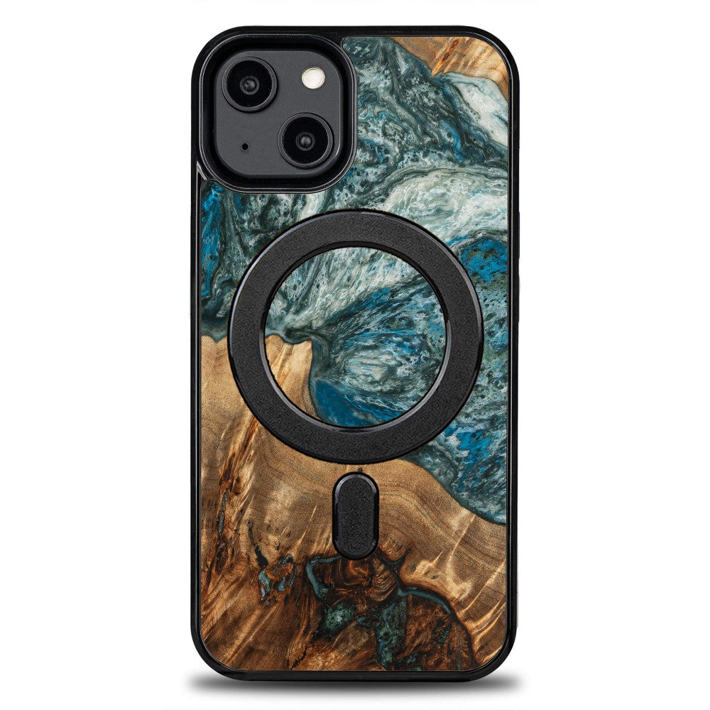 Holzhülle für iPhone 15, Bewood Unique Planets Erde für MagSafe