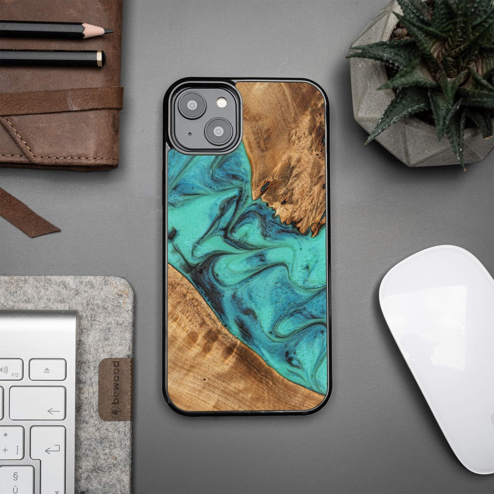 Holzhülle für iPhone 15 Plus, Bewood Unique Turquoise