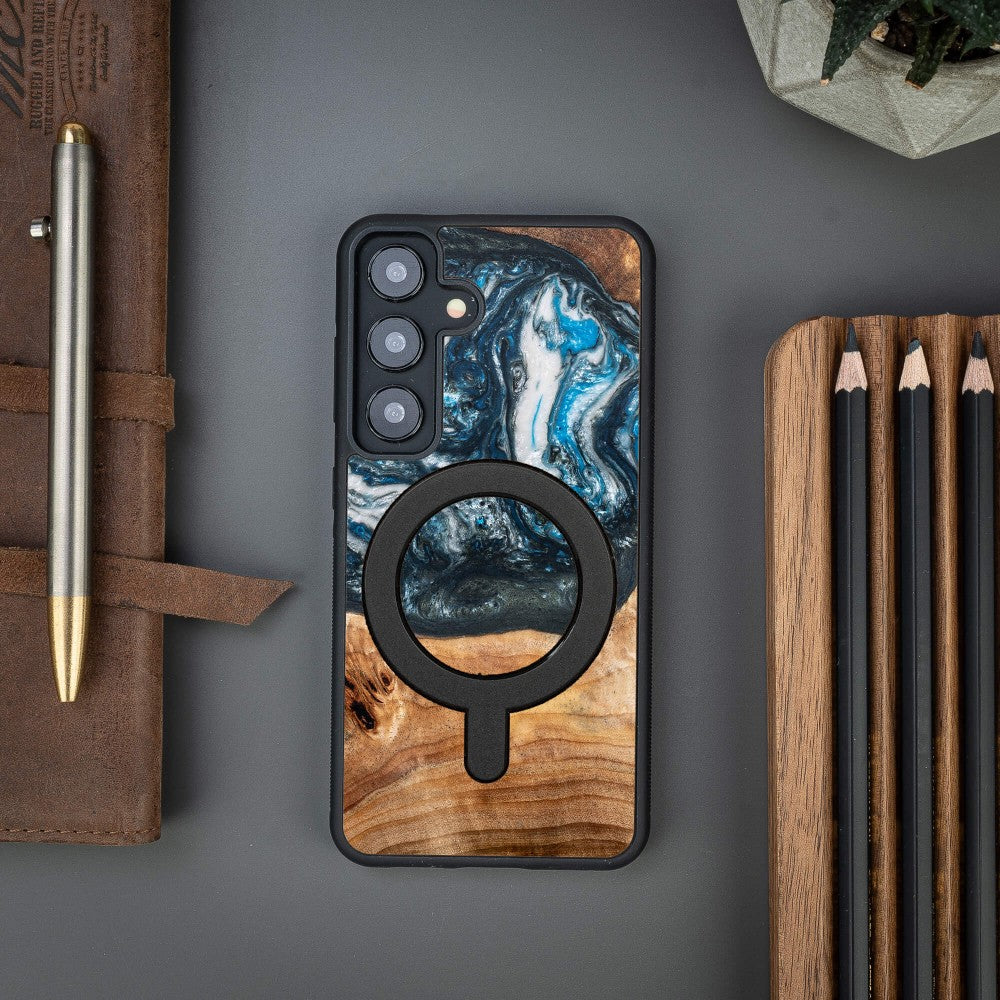 Holzhülle für Galaxy S24, Bewood Unique Planets Erde für MagSafe