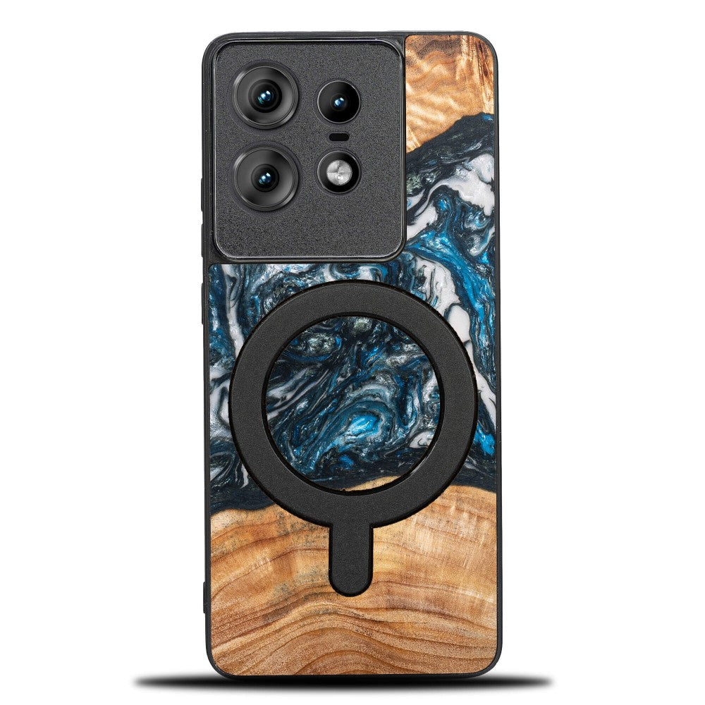 Holzhülle für Motorola Edge 50 Pro, Bewood Unique Planets Erde für MagSafe