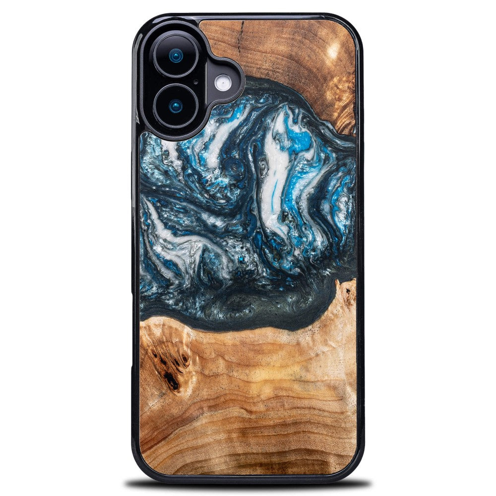 Holzhülle für iPhone 16, Bewood Unique Planets Erde