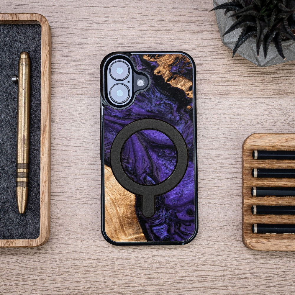 Holzhülle für iPhone 16, Bewood Unique Violet für MagSafe