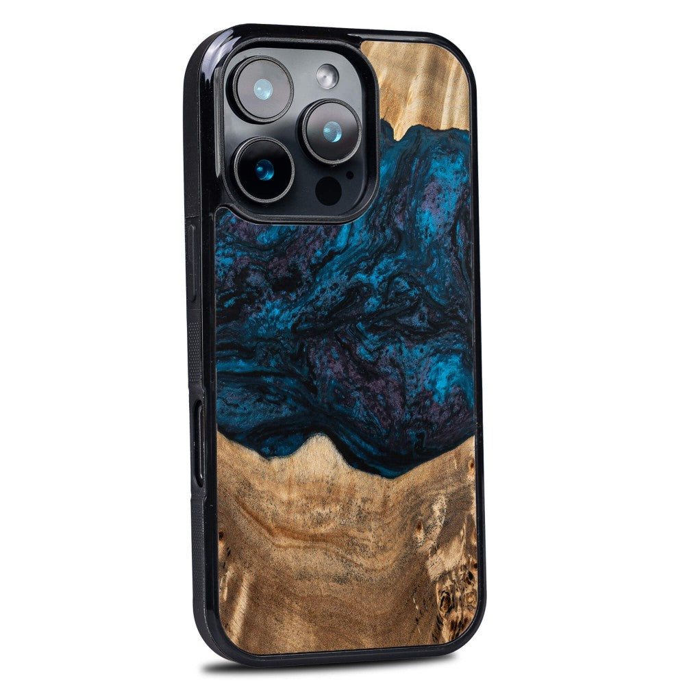 Holzhülle für iPhone 16 Pro, Bewood Unique Planets Neptun
