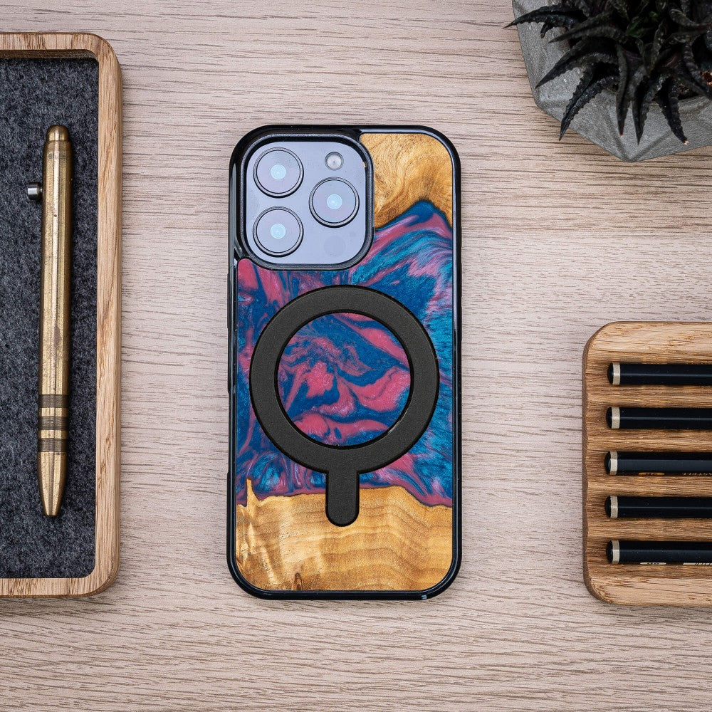 Holzhülle für iPhone 16 Pro, Bewood Unique Neons Vegas für MagSafe
