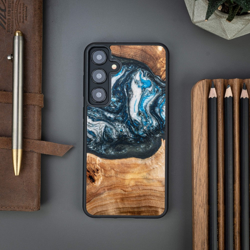 Holzhülle für Galaxy S25 Plus, Bewood Unique Planets Erde