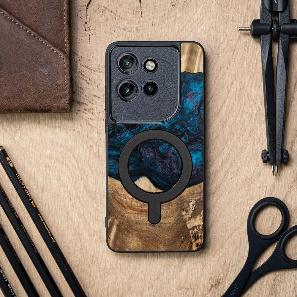 Holzhülle für Motorola Edge 50 Neo, Bewood Unique Planets Neptun für MagSafe