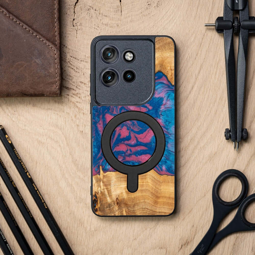 Holzhülle für Motorola Edge 50 Neo, Bewood Unique Neons Vegas für MagSafe