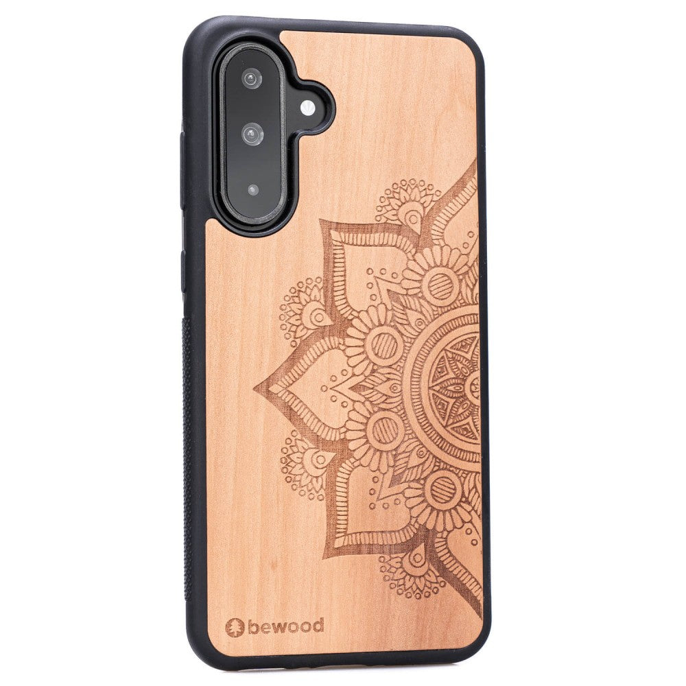 Holzhülle für Galaxy A26 5G, Bewood Apfelbaum Mandala
