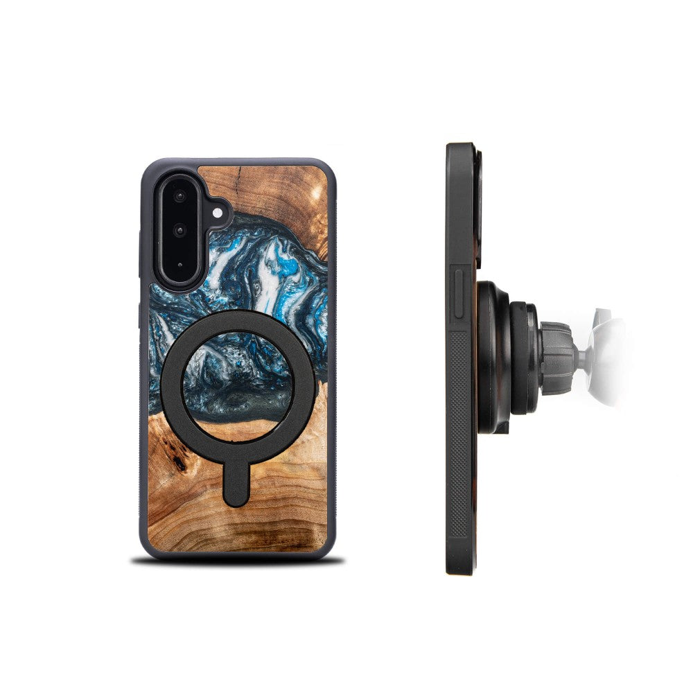 Holzhülle für Galaxy A36 5G, Bewood Unique Planets Erde für MagSafe