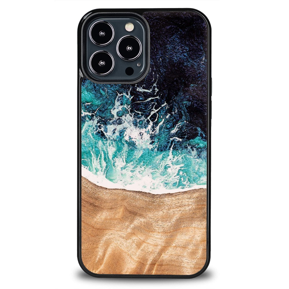 Holzhülle für iPhone 13 Pro Max, Bewood Unique Dream Island, Blau-Braun
