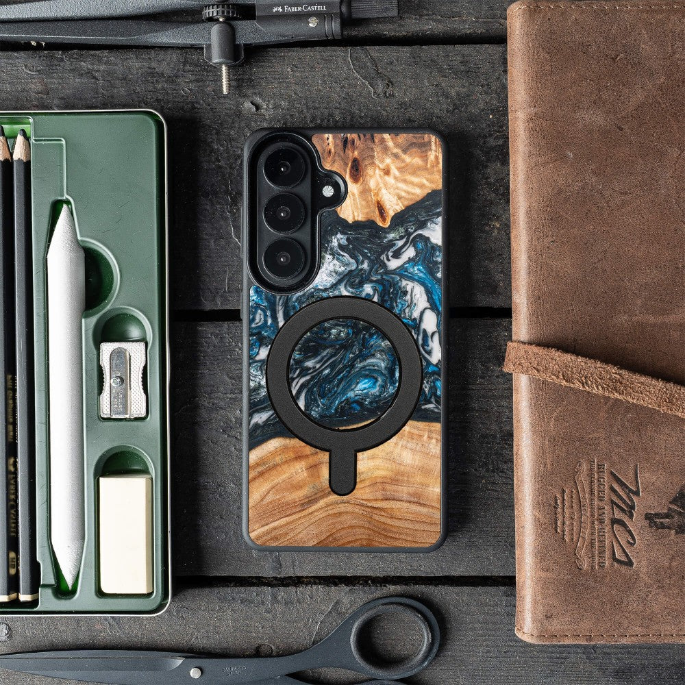 Holzhülle für Galaxy A37 5G, Bewood Unique Planets Erde für MagSafe
