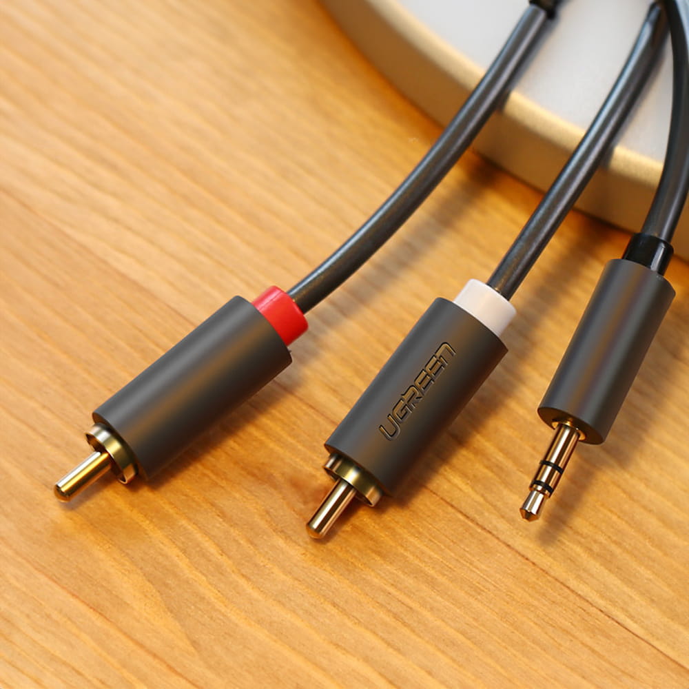 Audiokabel Ugreen 3,5 mm mini jack (männlich), 2x RCA, 1,5 m, Schwarz