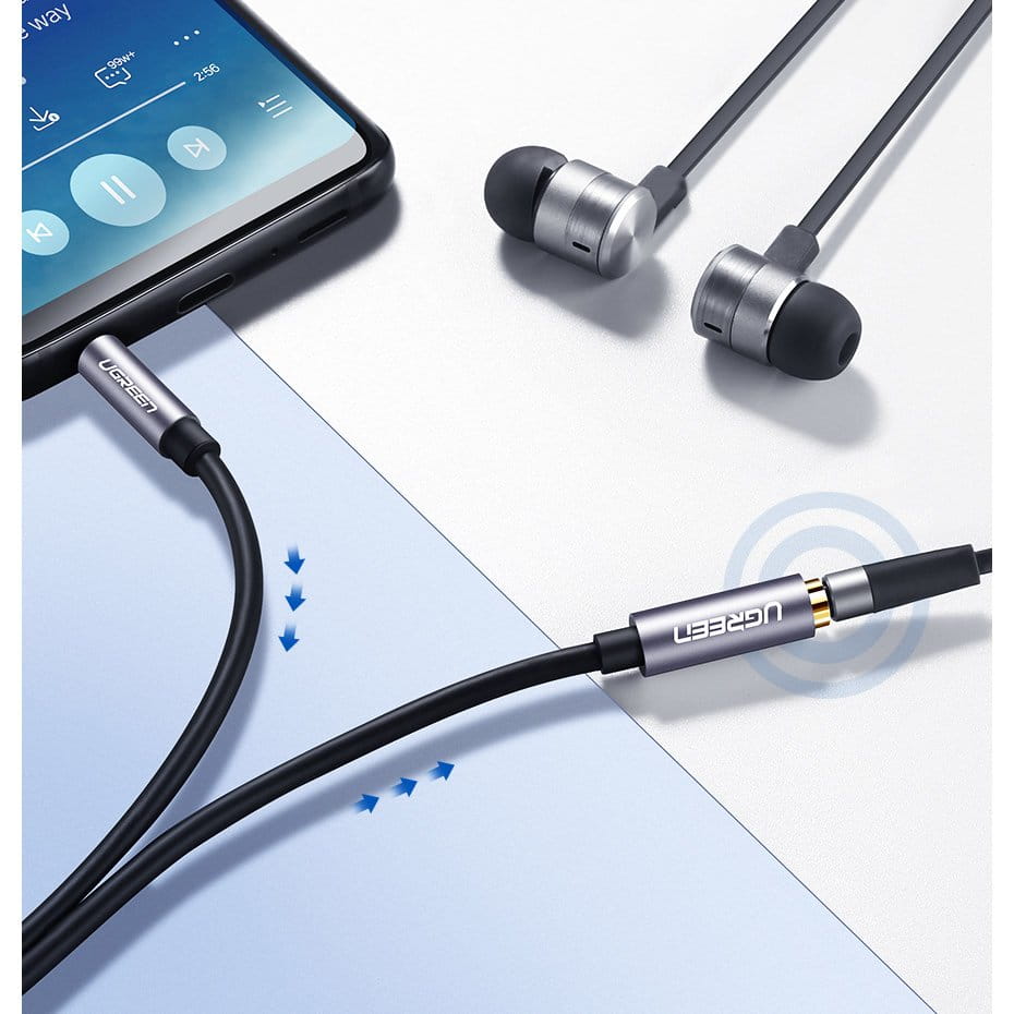 Kabel/Adapter Ugreen AUX 3,5 mm mini jack, 3 m, Silbern