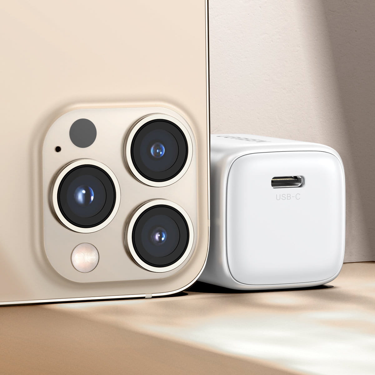 Schnell-Ladegerät GaN, Ugreen Nexode Mini USB-C, QC 4.0, PD 30W, Weiß