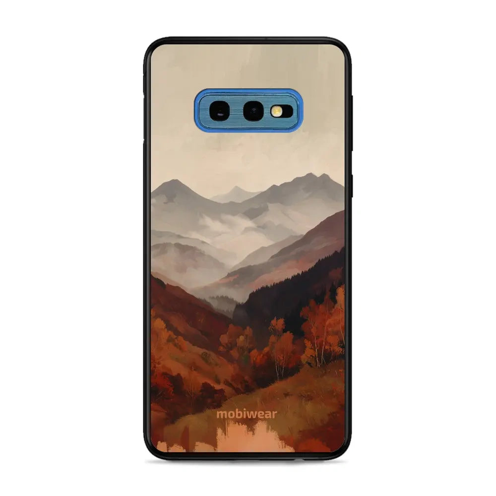 Handyhülle für Galaxy S10e, Mobiwear Glossy Case, Nebliges Tal in den Bergen