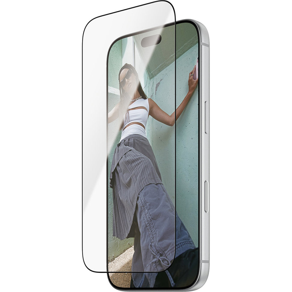 Gehärtetes Glas mit Applikator für iPhone 18 Pro / 17 Pro, SAFE by PanzerGlass Ultra-Wide Fit Easy Aligner (1/6)
