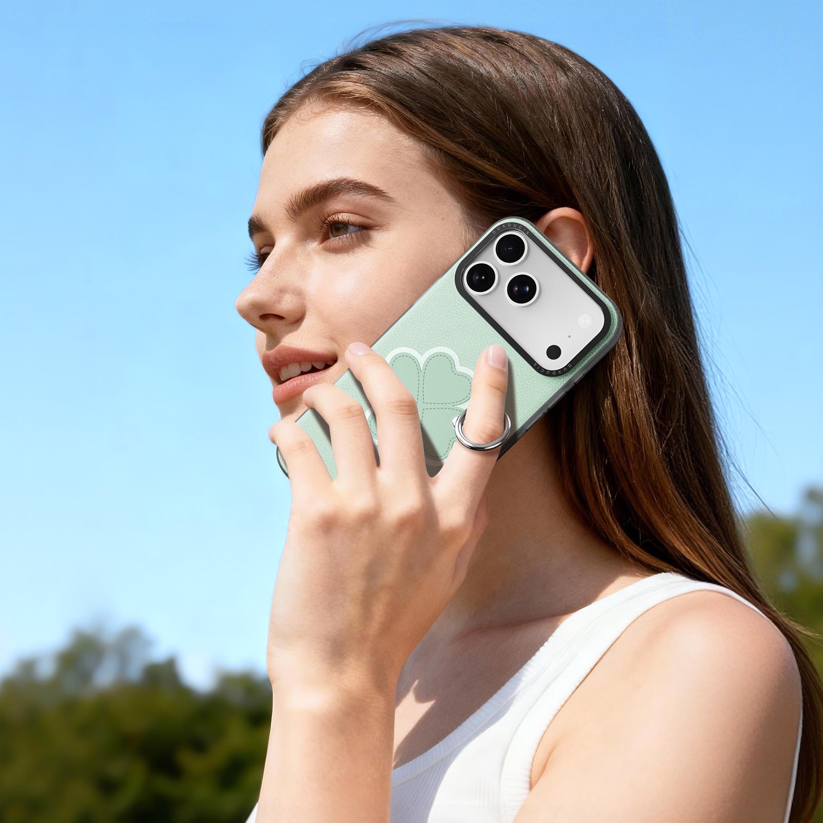Handyhülle mit Trageband für iPhone 17 Pro Max, Dux Ducis Luvy, Grün mit Klee