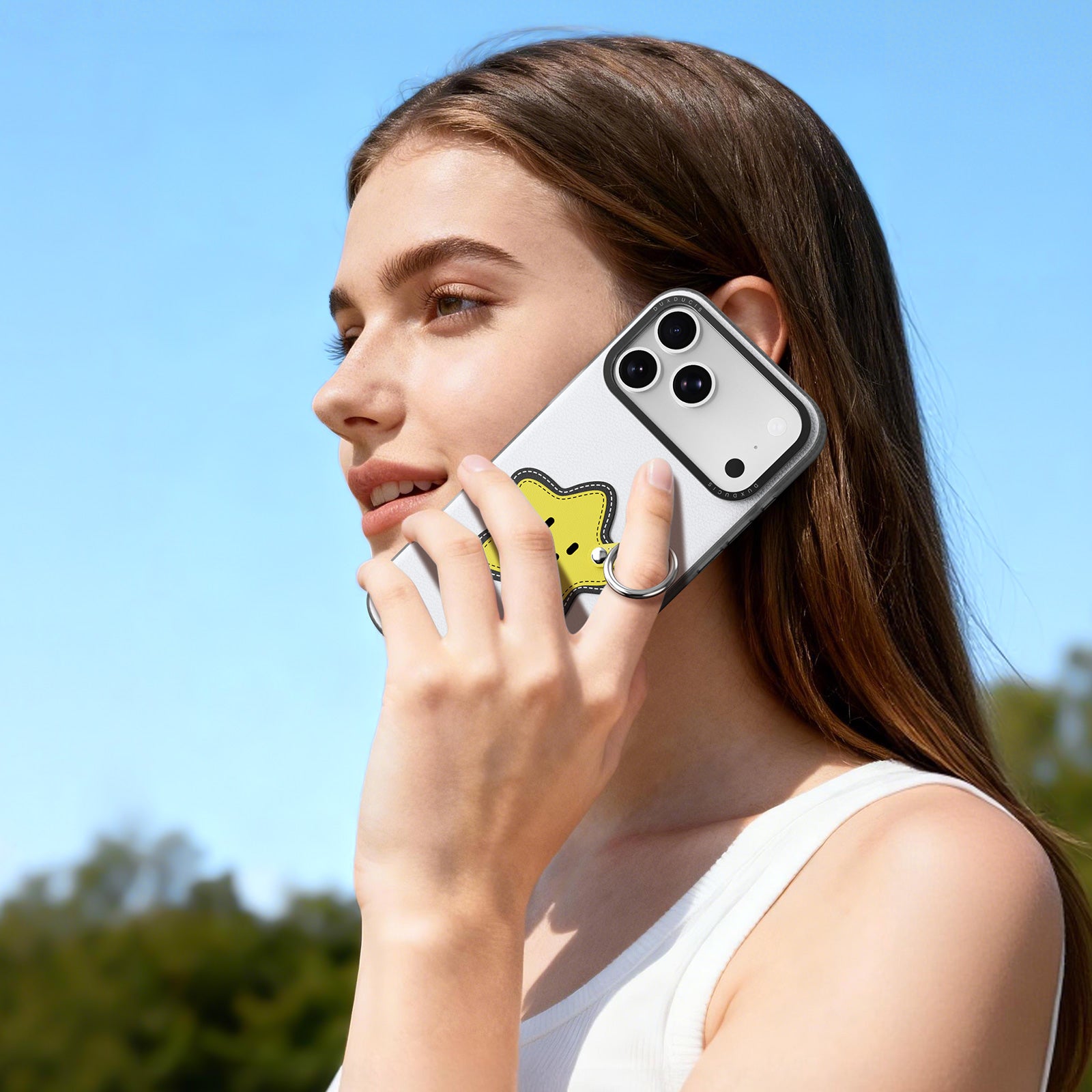 Handyhülle mit Trageband für iPhone 17 Pro, Dux Ducis Luvy, Weiß mit gelbem Stern
