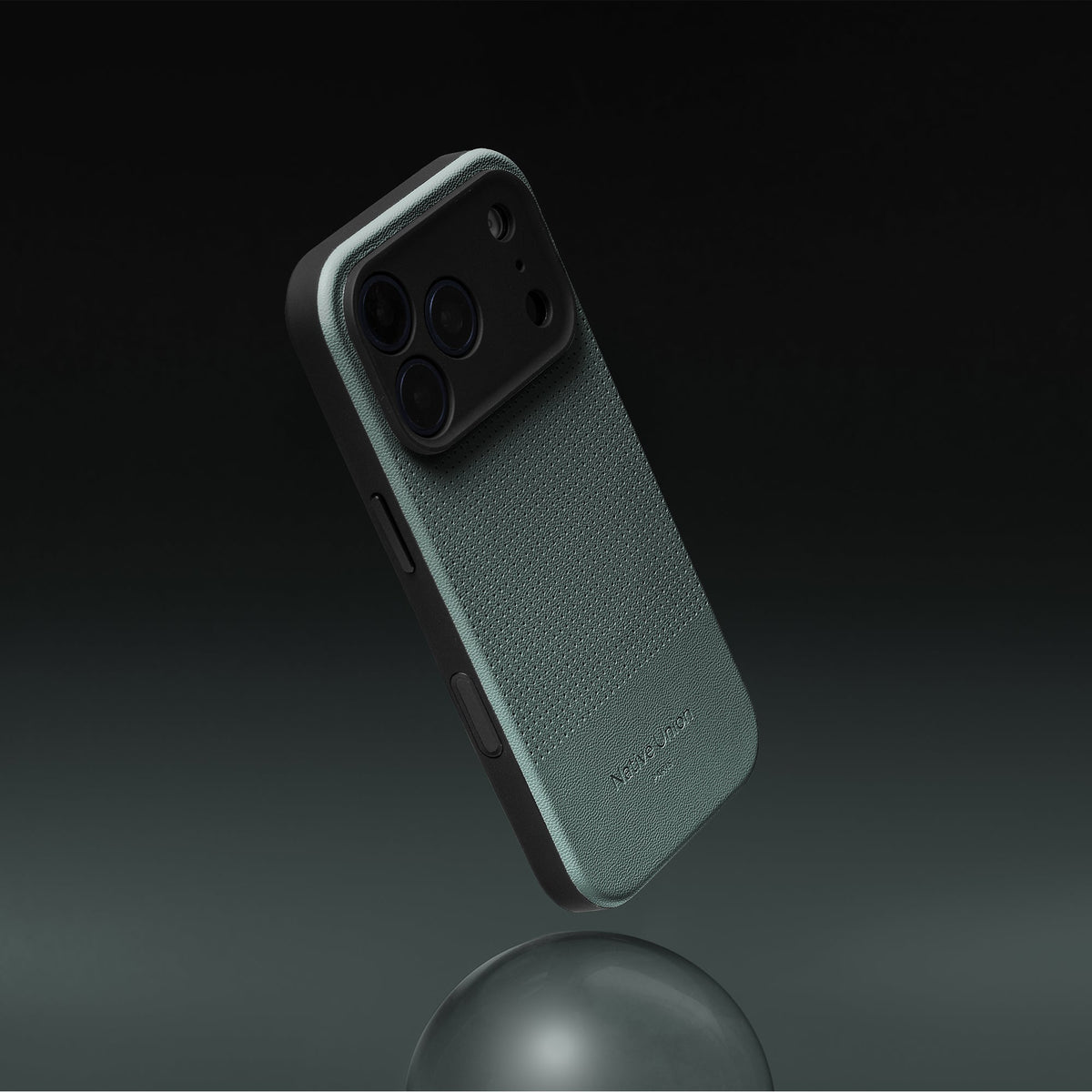 Handyhülle für iPhone 17 Pro, Native Union Active Case mit MagSafe, Grün