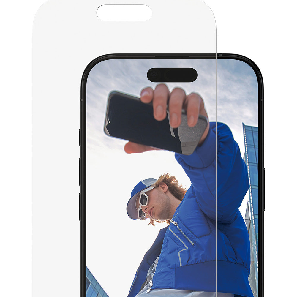Gehärtetes Glas mit Applikator für iPhone 17 / 16 Pro, PanzerGlass Classic Fit EasyAligner