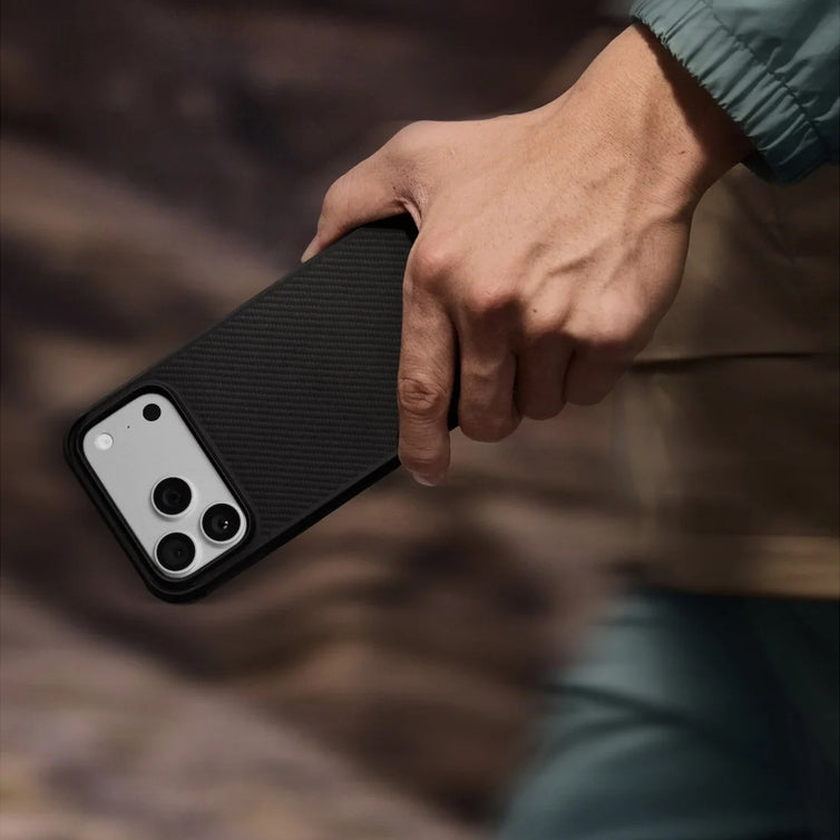 Aramid Handyhülle für iPhone 17 Pro, PITAKA Aramid ProGuard Case mit MagSafe, Schwarz