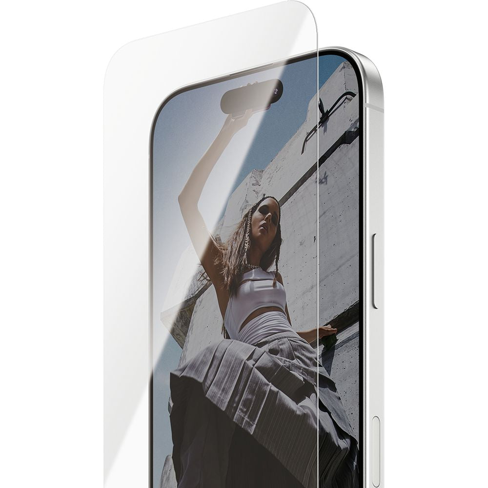 Gehärtetes Glas mit Applikator für iPhone 17 / 16 Pro, SAFE by PanzerGlass Ultra-Wide Fit Easy Aligner