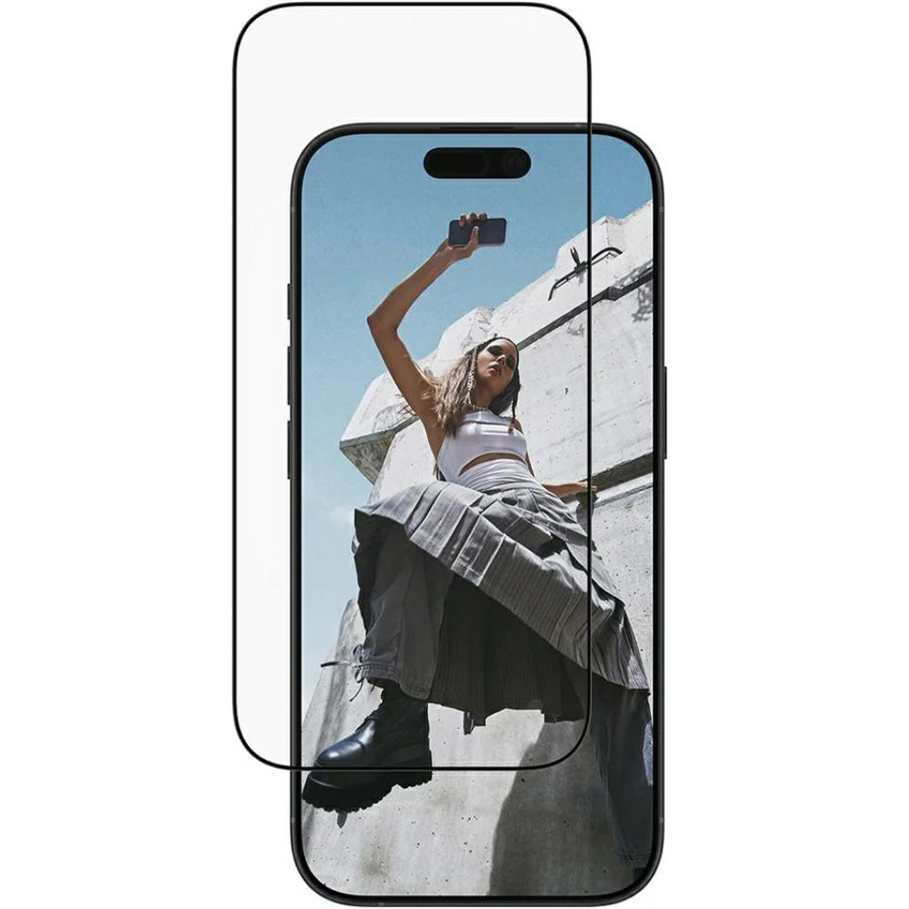 Gehärtetes Glas mit Applikator für iPhone 17 / 16 Pro, SAFE by PanzerGlass Ultra-Wide Fit Easy Aligner, Transparent mit Schwarzem Rahmen