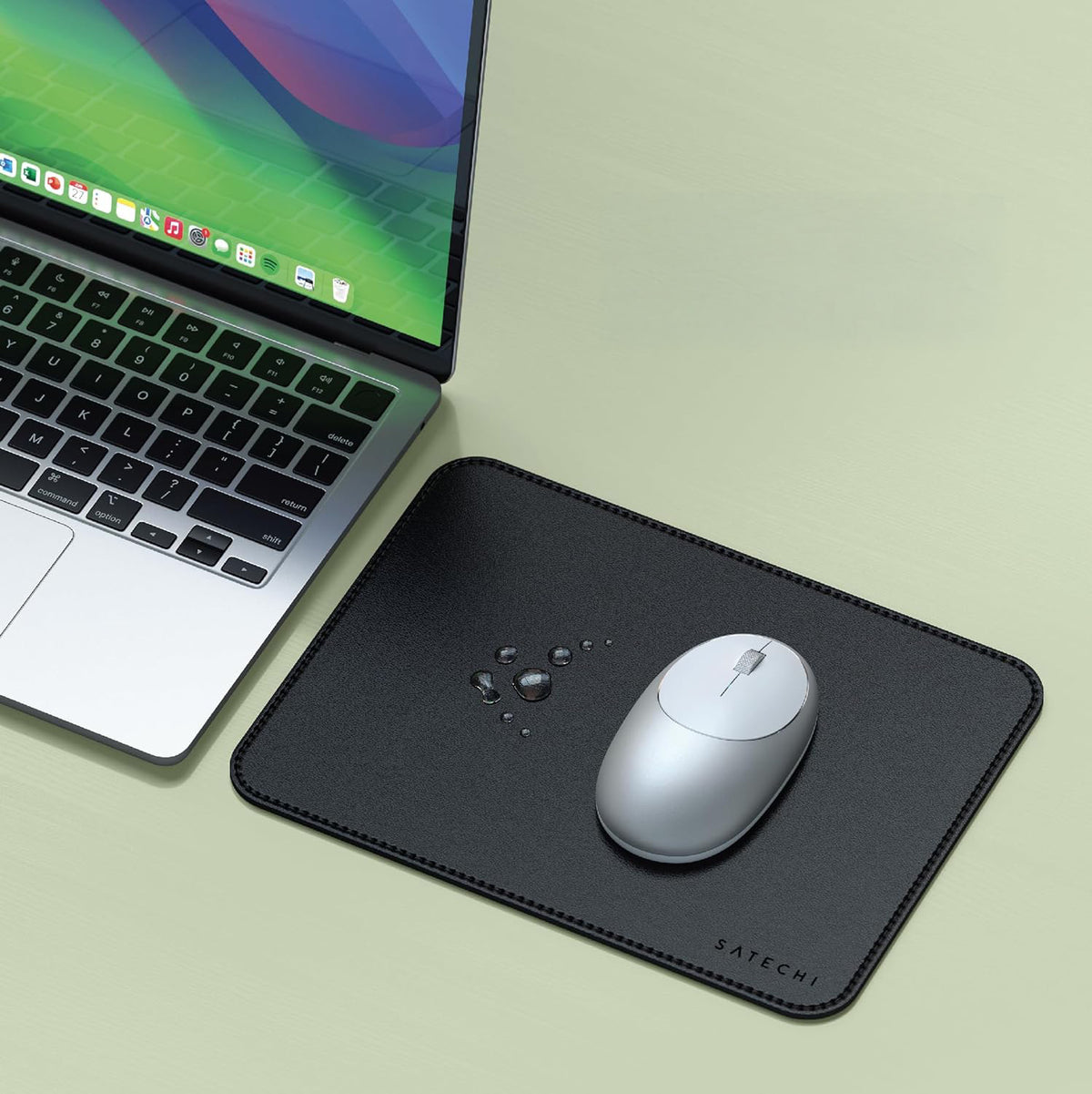 Mauspad aus veganem Leder für den Schreibtisch, Satechi Premium Mouse Pad, Schwarz