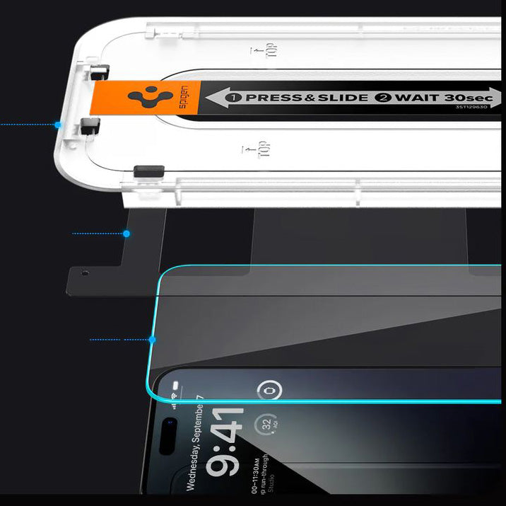 Glas für die Schutzhülle Spigen Glas.tR EZ Fit 2-Pack für iPhone 15 Pro