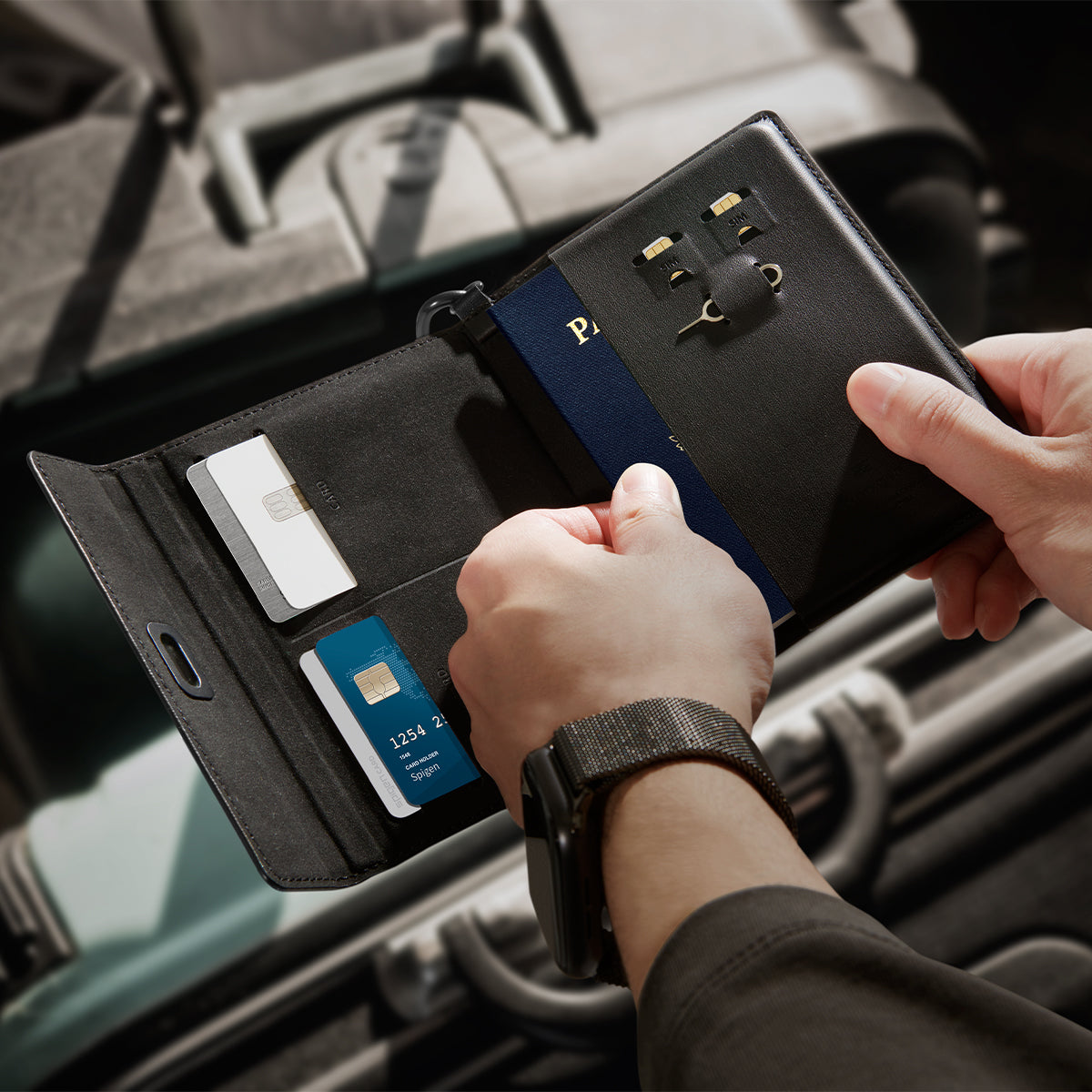 RFID-Brieftasche, Karten-/Passport-/Dokumentenetui, Spigen Universal Passport Holder, Schwarz