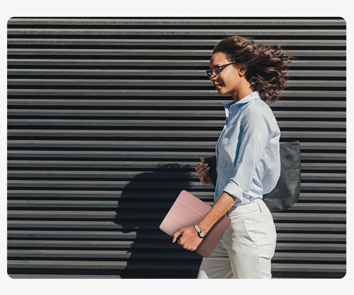 Schutzhülle für iPad Air 11" / 10.9" 2020-2026, Spigen Urban Fit, Rosa
