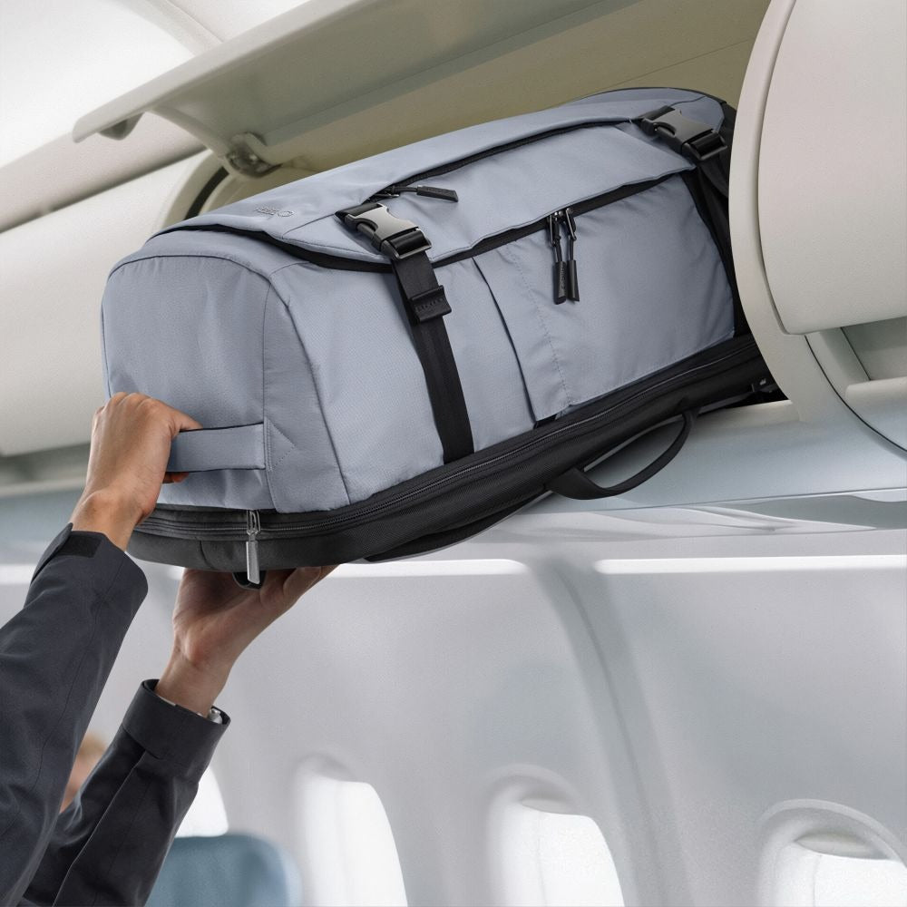 Reiserucksack mit Platz für einen Laptop, 24l, Tech-Protect Defender S70, Grau