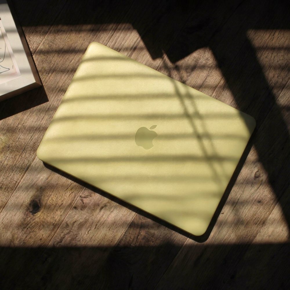 Schutzhülle für MacBook Neo 13" A18 Pro 2026, Tech-Protect SmartShell, mattes Transparent