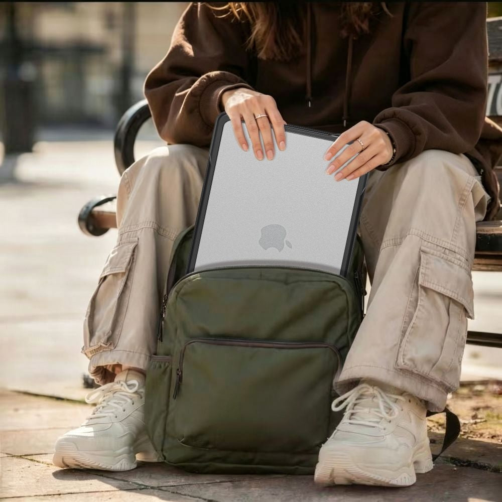 Schutzhülle für MacBook Neo 13 2026, Tech-Protect Velar, Schwarz-Transparent