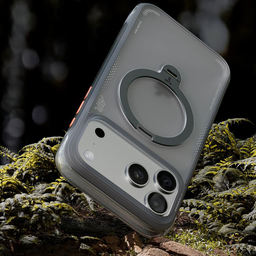 Handyhülle mit 360° drehbarem Standfuß mit MagSafe für iPhone 17 Pro, Torras Ostand Q3 Air, Schwarz