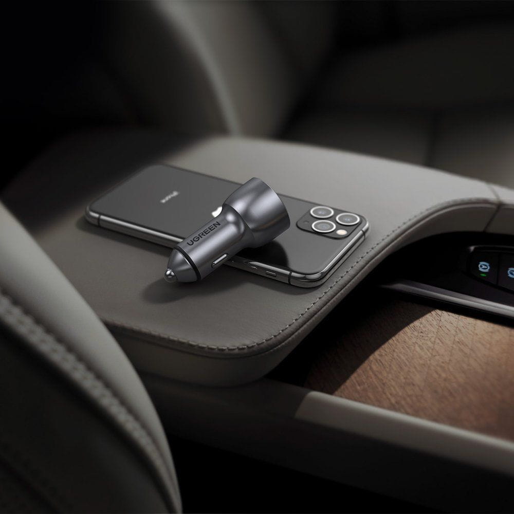 Autoladegerät Ugreen CD213 36W, USB-C / USB-A, QC 3.0, Grau