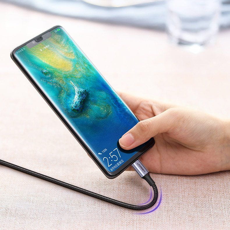 Kabel Ugreen USB-C zu USB-C, 100W, QC, PD, FCP, 5A, 2m, Schwarz
