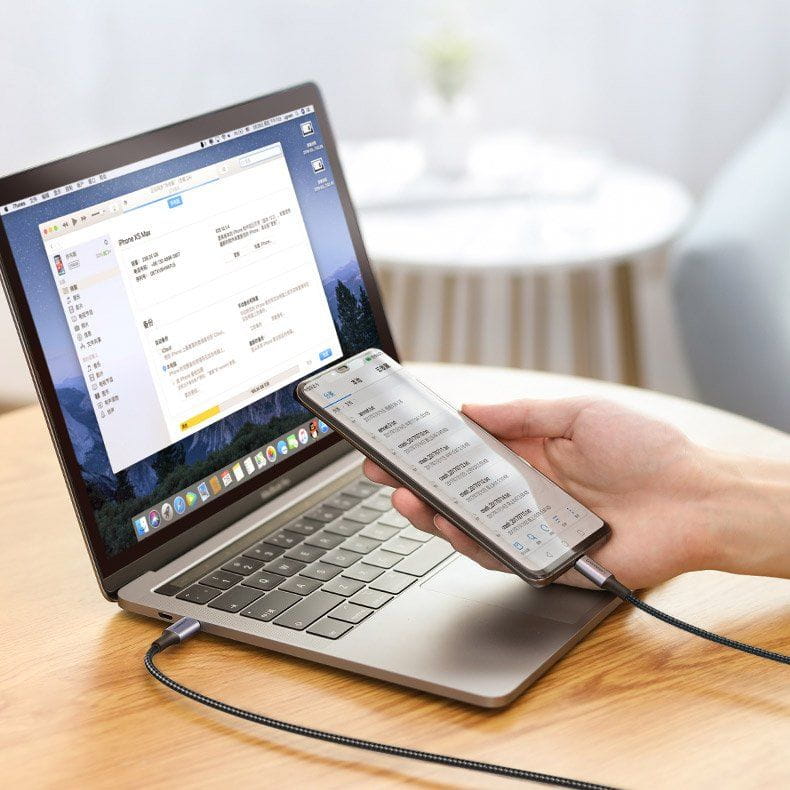 Kabel Ugreen USB-C zu USB-C, 100W, QC, PD, FCP, 5A, 2m, Schwarz