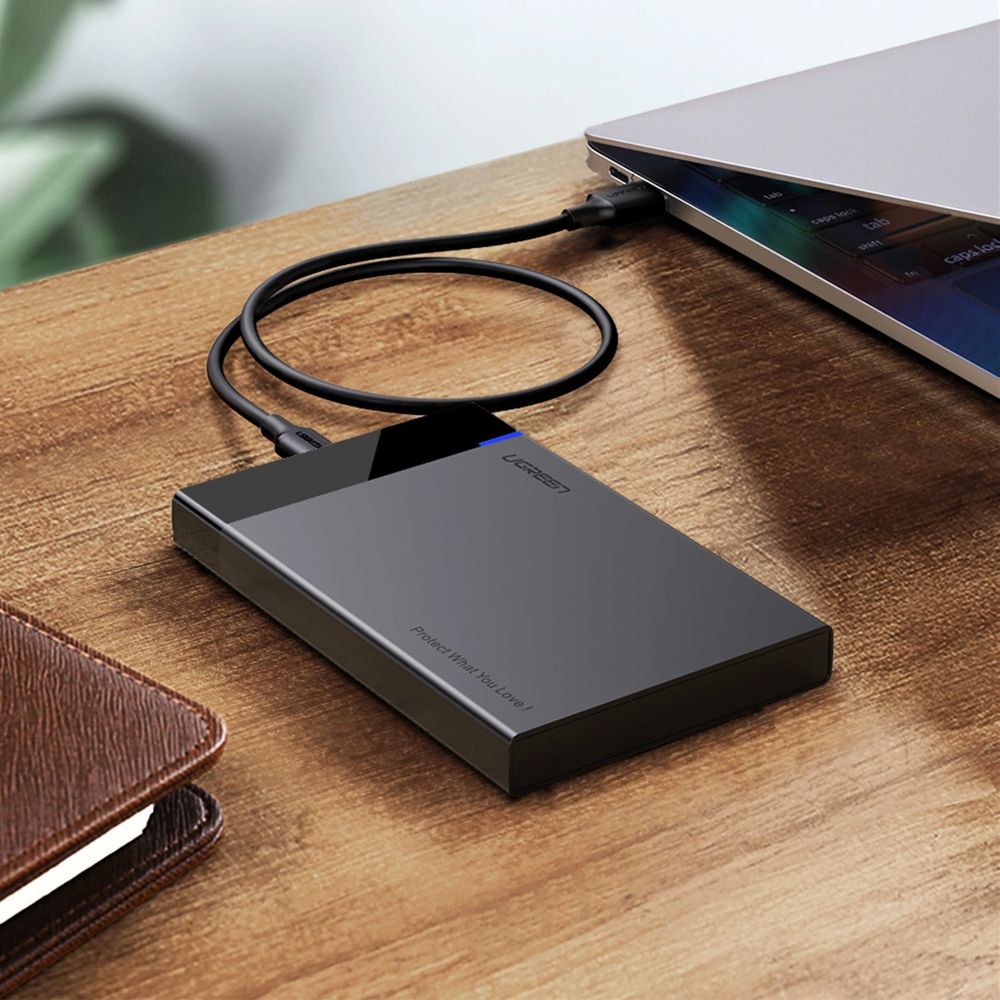 Ugreen 2,5'' USB-C 3.0 (5 GB/s) SSD / HDD-Gehäuse + 0,5 m Kabel, schwarz