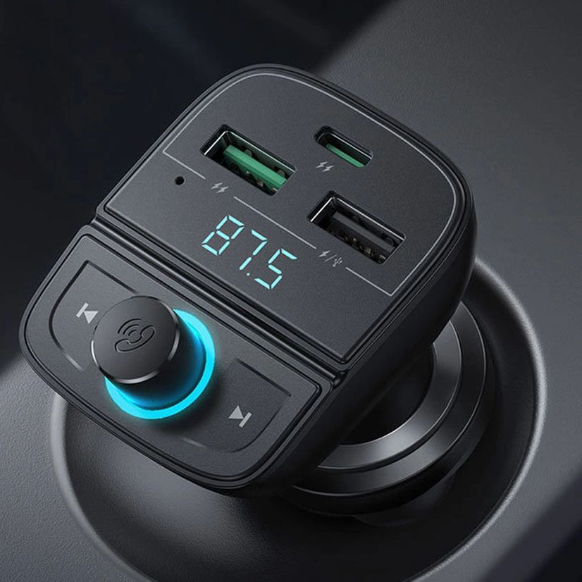 FM-Transmitter / Autoladegerät Ugreen CD229 31,5 W, 2x USB-A / 1x USB-C, Schwarz
