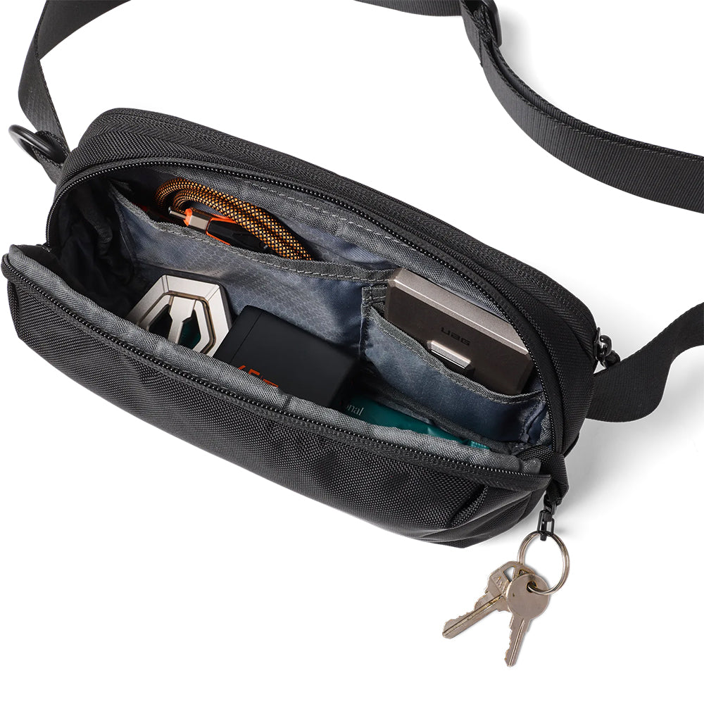 Gürteltasche für Handy, Schlüssel und Portemonnaie mit Tracker-Fach, UAG Standard Issue, 1L, Schwarz