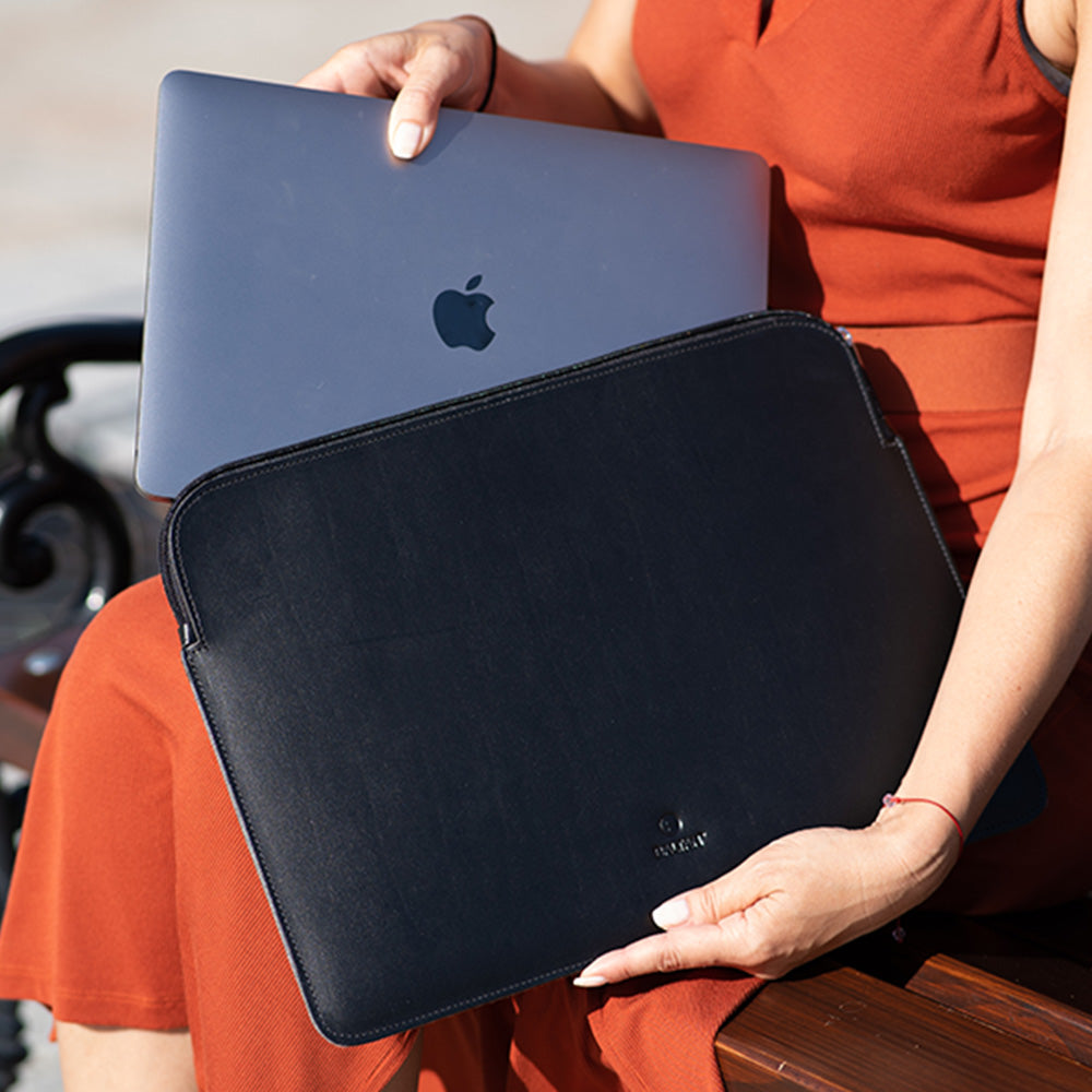 Hülle für MacBook Pro 14 M4 2024, Baltan Sleeve Zip, Schwarz